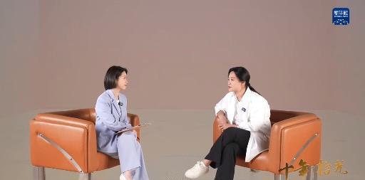 贾玲在电影拍摄中